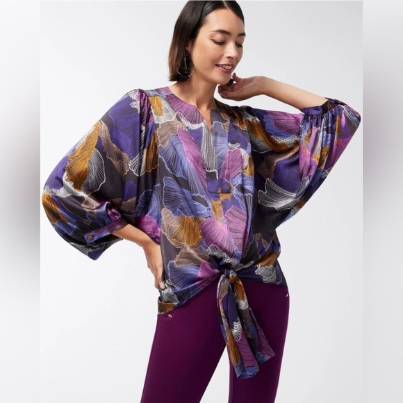 Chicos Woman’s Abstract Print Tie Front Top Size XL 3 Purple Satiny Split Neck - Picture 1 of 12